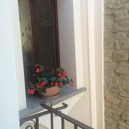 Pozzo Medievale * Prignano Cilento