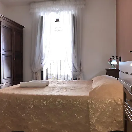 Pozzo Medievale * Prignano Cilento
